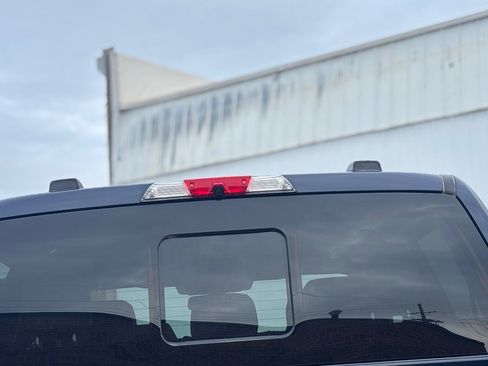 Certified 2022 Ford F150 Lariat w/ Equipment Group 502A High image 8