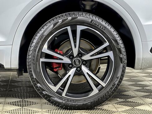 Used 2025 Audi Q5 2.0T Premium Plus w/ Premium Plus Package image 25