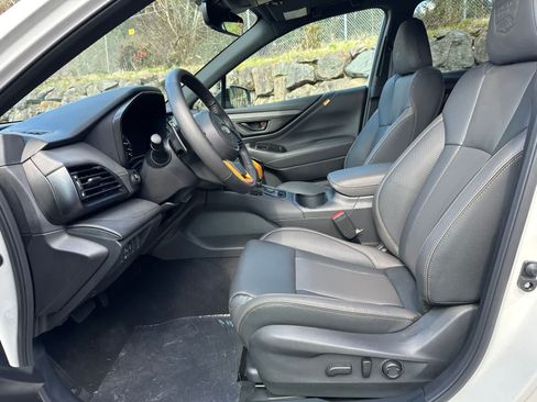 Used 2025 Subaru Outback Wilderness AWD/4WD image 14