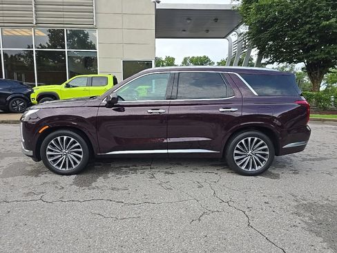 Used 2024 Hyundai Palisade Calligraphy FWD image 5