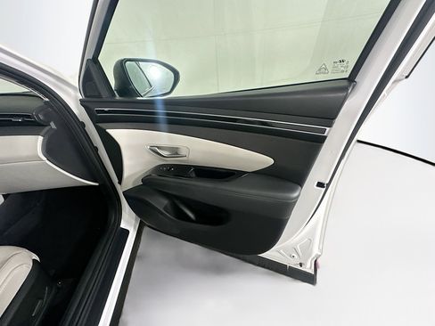 Used 2024 Hyundai Tucson Limited FWD image 33