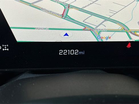 Used 2025 Chevrolet Suburban Premier image 29