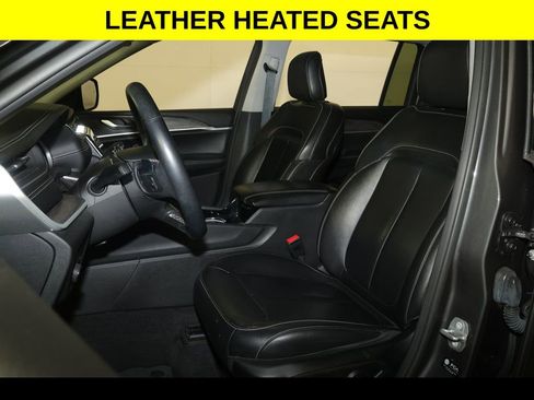 Used 2022 Jeep Grand Cherokee L Limited image 4