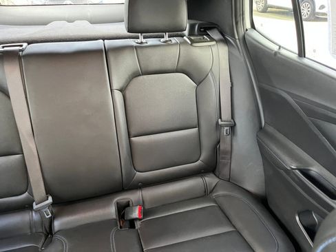 Used 2025 Buick Envista Sport Touring image 36