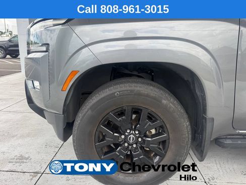 Used 2023 Nissan Frontier SV w/ Midnight Edition Package AWD/4WD image 16