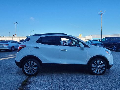 Used 2019 Buick Encore Preferred FWD image 6