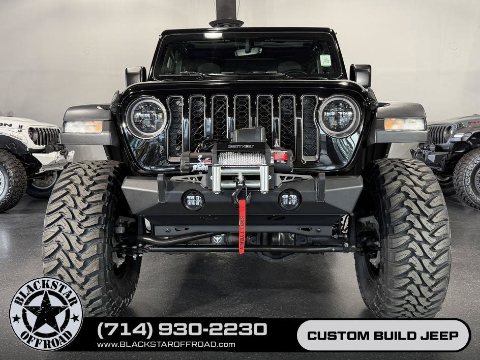 Used 2022 Jeep Gladiator Rubicon w/ Cold Weather Group AWD/4WD image 3