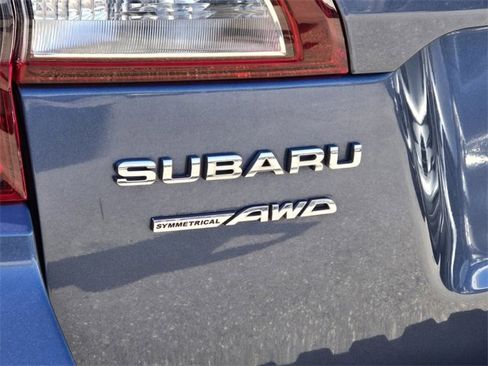 Used 2018 Subaru Outback 2.5i Limited image 10