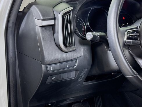 Certified 2025 MAZDA CX-50 AWD 2.5 S w/ Preferred Package image 8