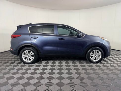 Used 2019 Kia Sportage LX FWD image 6