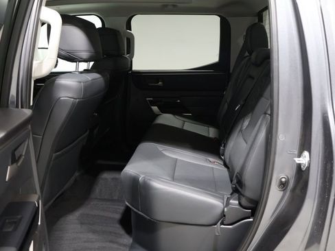 Used 2024 Toyota Tundra Limited image 17
