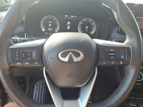 Used 2023 INFINITI QX60 Luxe w/ Performance Audio Package AWD/4WD image 11