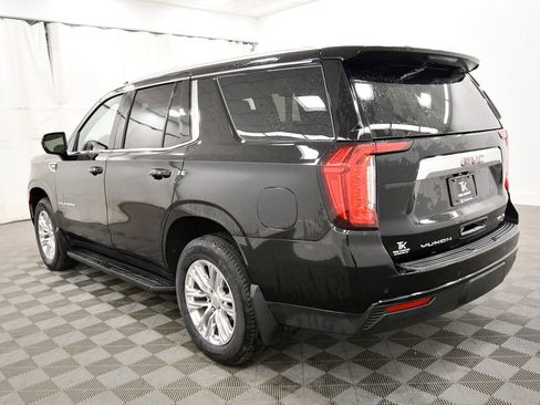 Used 2024 GMC Yukon SLE AWD/4WD image 5