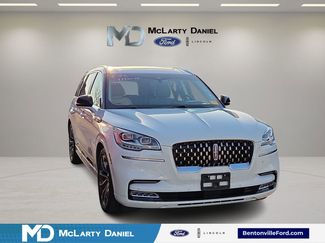 Used 2022 Lincoln Aviator Grand Touring w/ Equipment Group 301A video 1