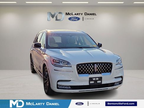 Used 2022 Lincoln Aviator Grand Touring w/ Equipment Group 301A image 1
