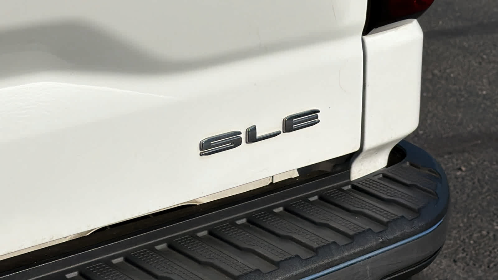 Used 2020 GMC Sierra 1500 SLE w/ SLE Value Package AWD/4WD image 28
