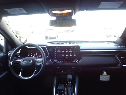 New 2026 GMC Canyon Elevation w/ Convenience Package RWD image 23