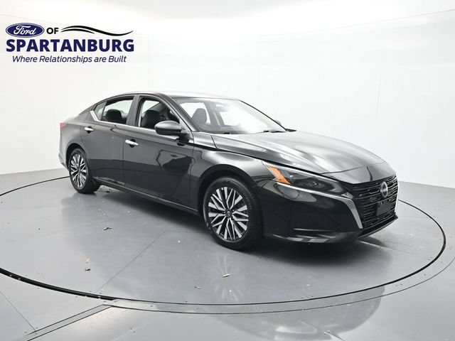 Used 2025 Nissan Altima 2.5 SV FWD 360° Tour