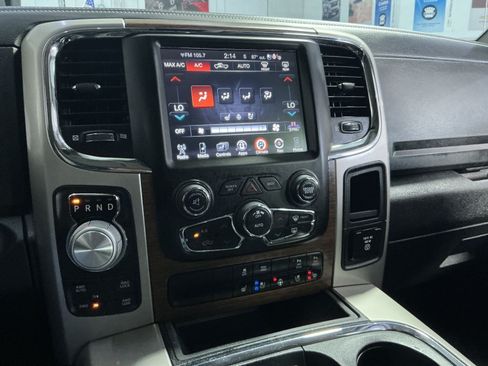 Used 2017 RAM 1500 Laramie w/ Convenience Group AWD/4WD image 22