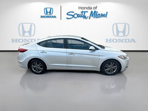 Used 2018 Hyundai Elantra SEL w/ Cargo Package image 8