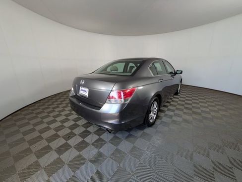 Used 2010 Honda Accord LX-P image 5