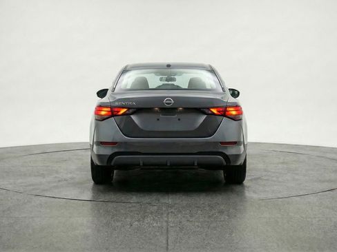 Used 2025 Nissan Sentra SV FWD image 6