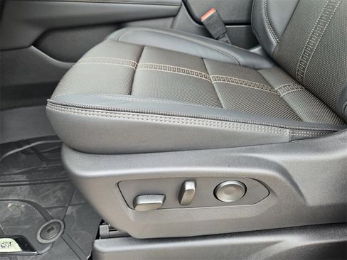 New 2025 Chevrolet Tahoe High Country image 13