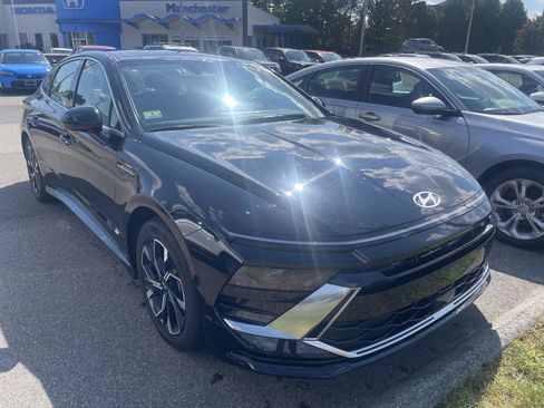 Used 2024 Hyundai Sonata SEL FWD image 1