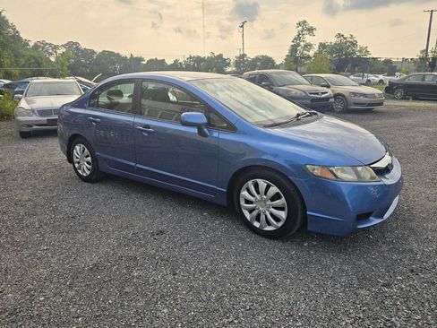 Used 2010 Honda Civic LX image 7
