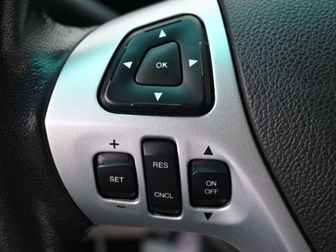 Used 2012 Ford Explorer Limited FWD image 18