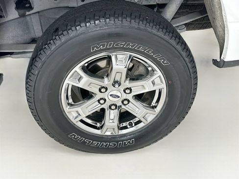 Used 2023 Ford F150 Lariat w/ Equipment Group 502A High AWD/4WD image 31