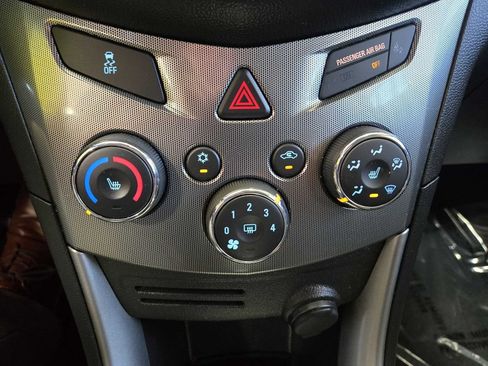 Used 2016 Chevrolet Trax LTZ w/ Midnight Edition AWD/4WD image 20