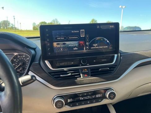 Used 2023 Nissan Altima 2.5 SL image 12