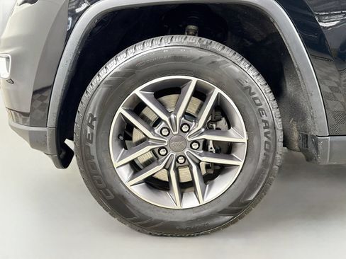 Used 2021 Jeep Grand Cherokee Limited w/ Luxury Group II AWD/4WD image 30