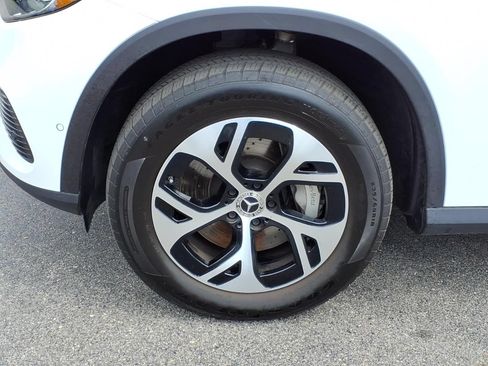 Certified 2025 Mercedes-Benz GLC 350e 4MATIC image 10