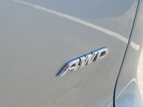 New 2026 Toyota Corolla Cross L image 9