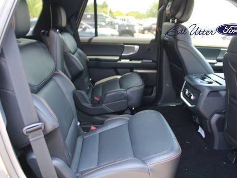 New 2027 Ford Expedition Tremor w/ Driver's Package AWD/4WD image 9