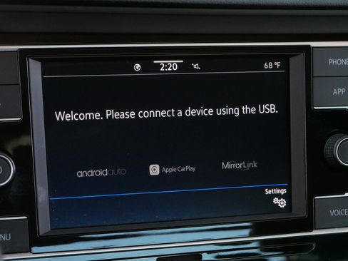 Certified 2023 Volkswagen Jetta SE image 29