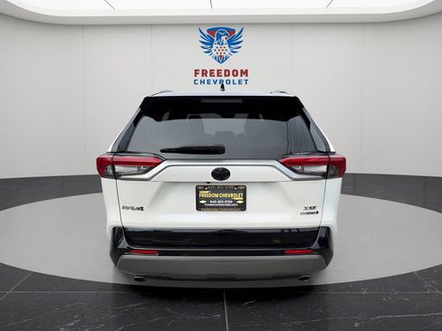 Used 2021 Toyota RAV4 XSE AWD/4WD image 6