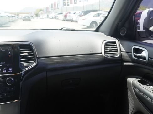 Used 2021 Jeep Grand Cherokee Laredo X RWD image 27