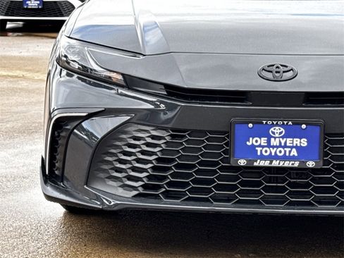 New 2026 Toyota Camry SE image 5
