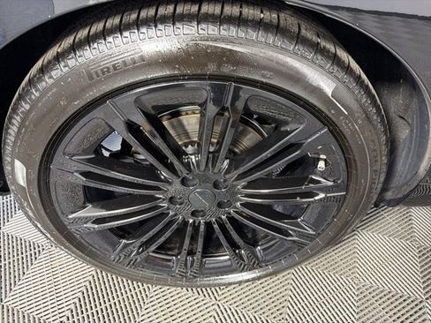 Used 2026 Land Rover Range Rover Long Wheelbase SE image 30