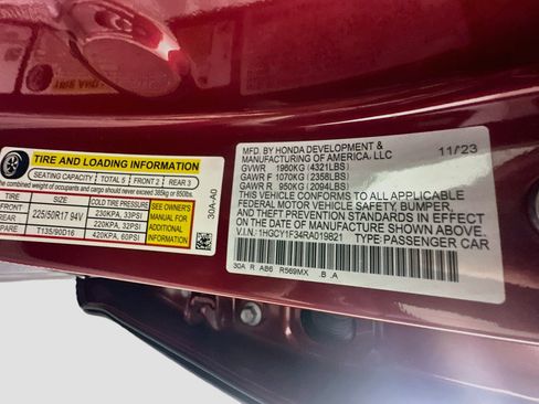 Used 2024 Honda Accord EX image 12