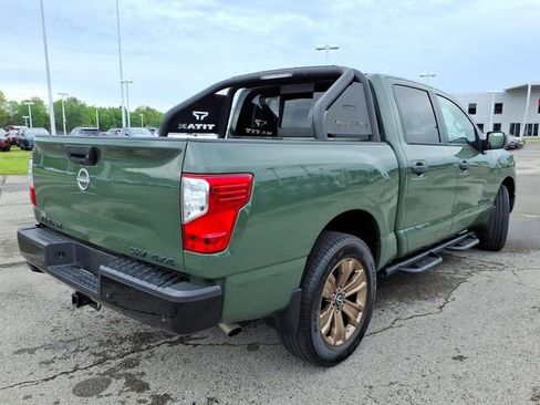 Certified 2024 Nissan Titan SV w/ SV Bronze Edition Package AWD/4WD image 15