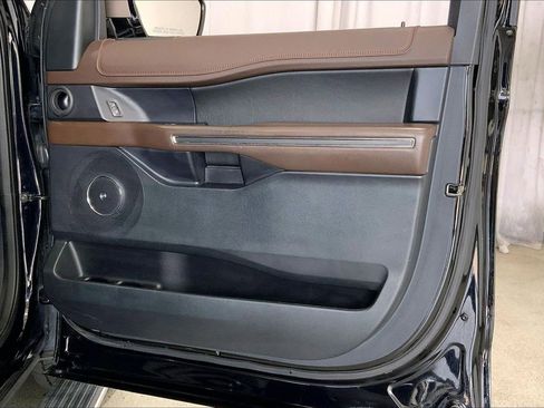 Used 2020 Ford Expedition King Ranch w/ Cargo Package image 25