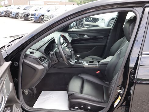 Used 2023 Cadillac CT4 V Blackwing RWD image 11