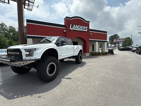 Used 2022 Ford F250 Lariat w/ Lariat Ultimate Package AWD/4WD image 84