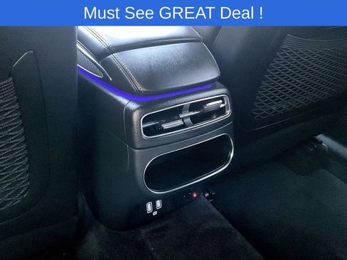 Used 2025 Genesis GV70 3.5T Sport image 30