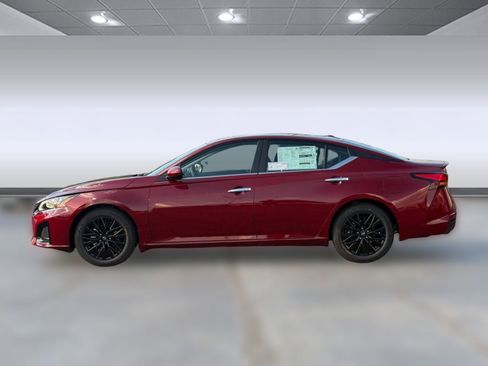 New 2025 Nissan Altima 2.5 SV w/ SV Special Edition Package image 2