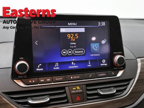 Used 2023 Nissan Altima 2.5 SV AWD/4WD image 19